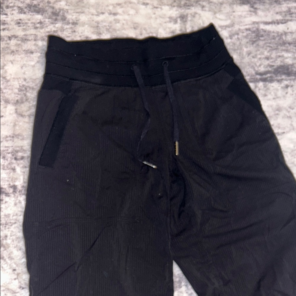Lululemon Leggings Bundle of 8 in Purple, Gray, and Black - Picture 6 of 9